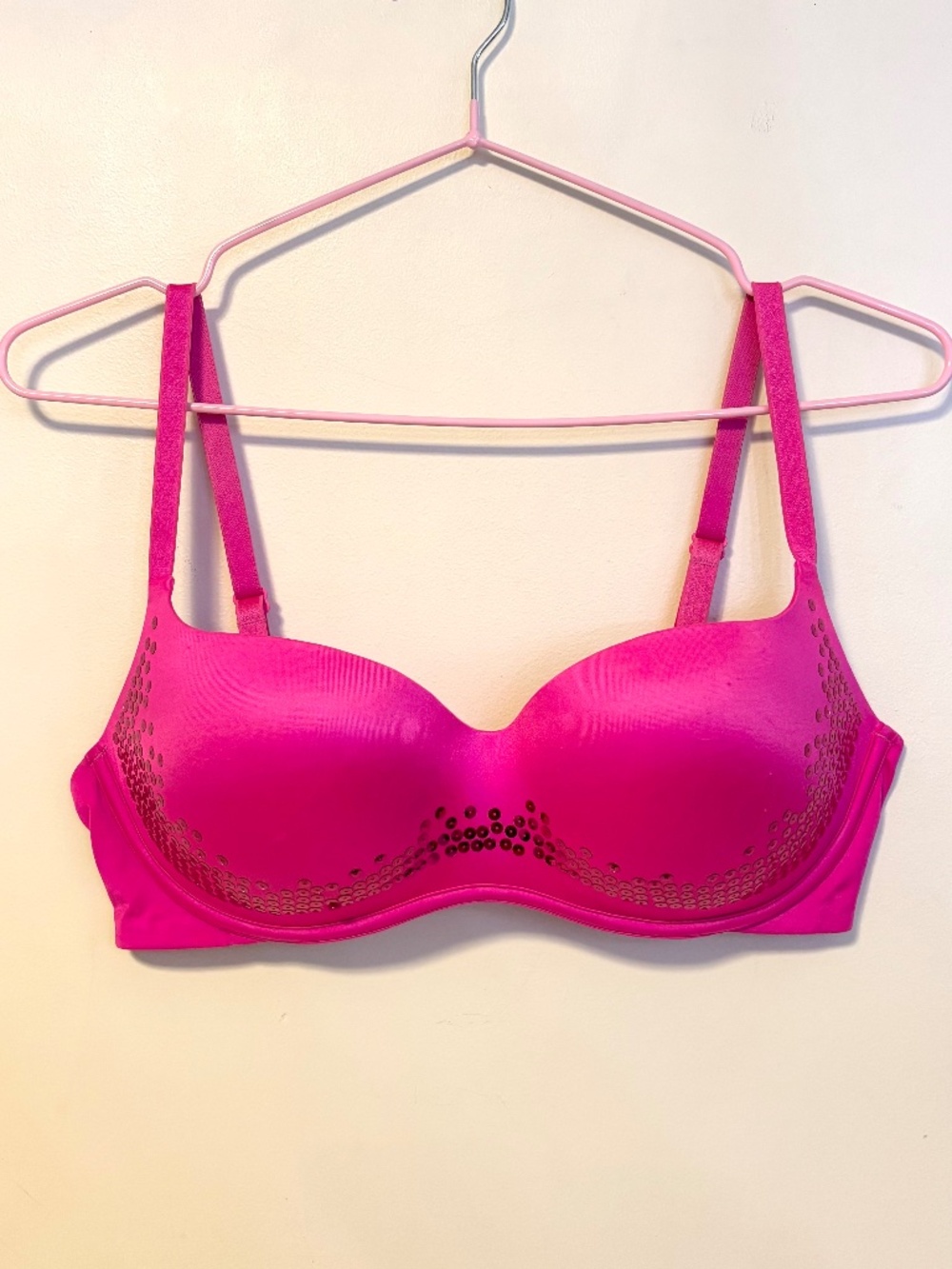 Victoria’s Secret Push Up Balconette Underwire Adjustable Bra Pink Sequins 34 D